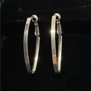 Sliver hoop earrings